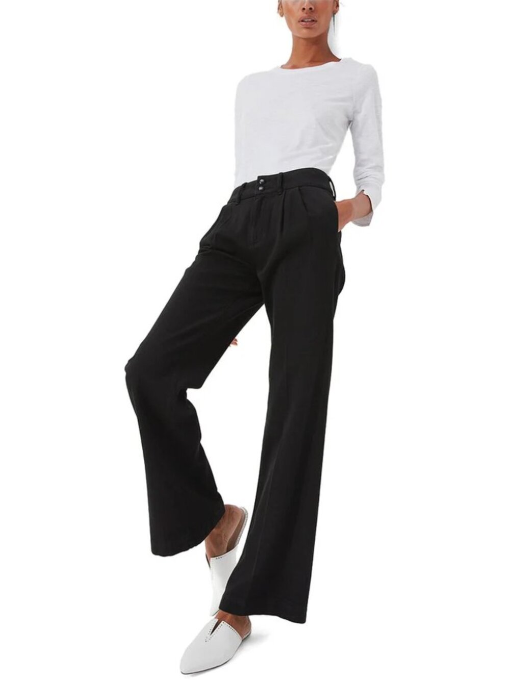 NWOT Paige Pleated Leenah Director Jean in Black size 25